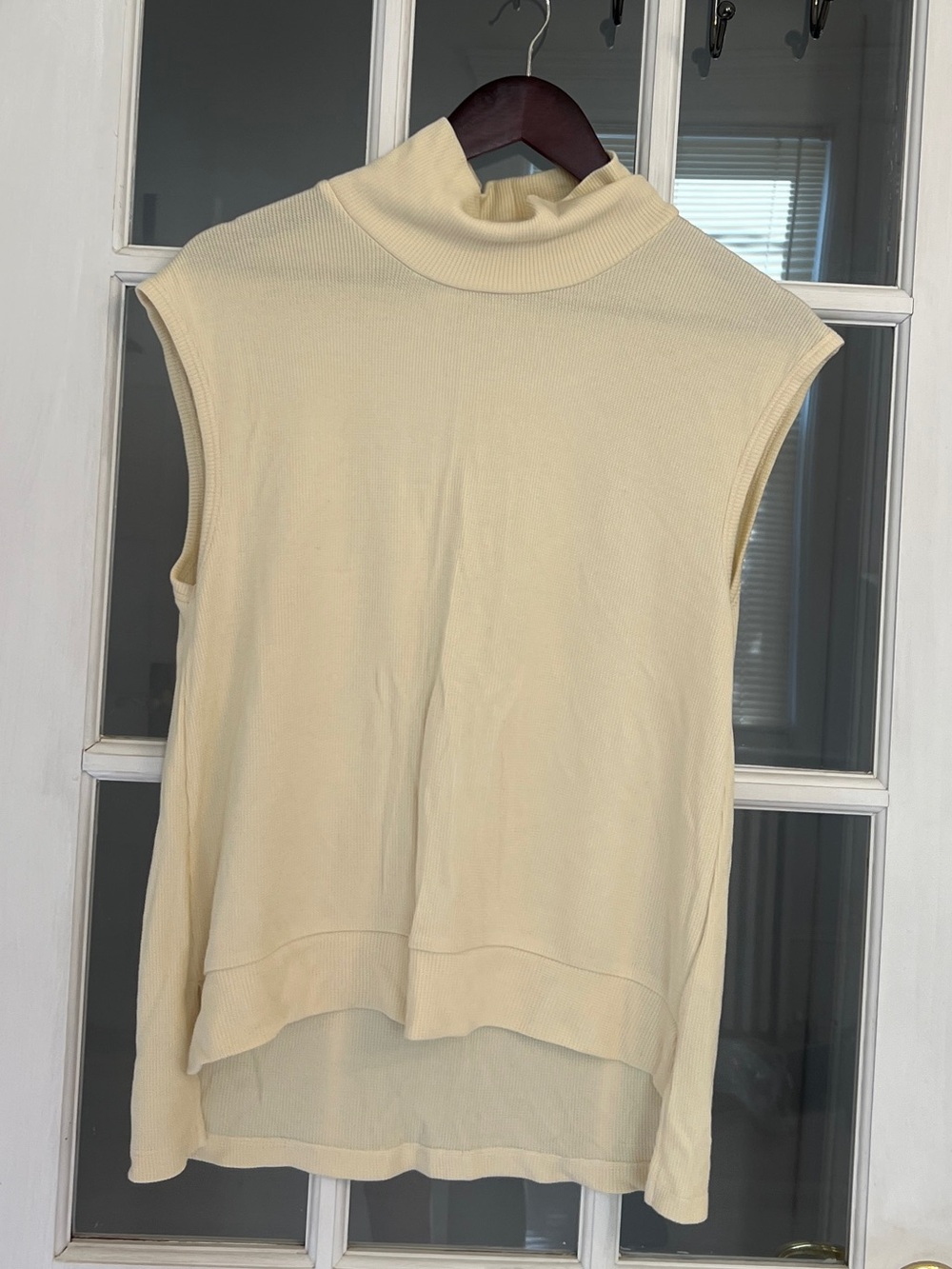LNA Women’s Cream Ribbed Knit Mock Neck Sleeveless High Low Top Size M